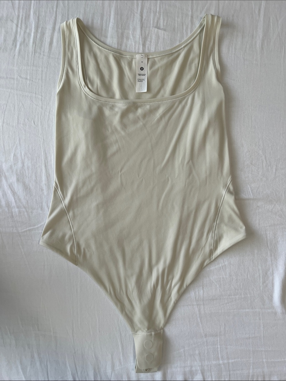 Lululemon Scoop Neck Cream Bodysuit